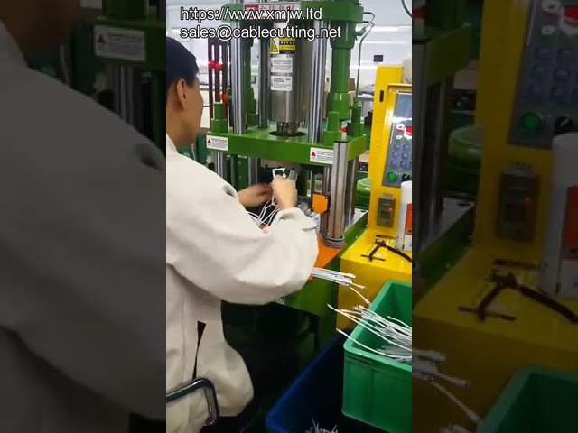 Injection Molding Machine Small Vertical Pvc Wire Plug Over molding Injection Molding Machine