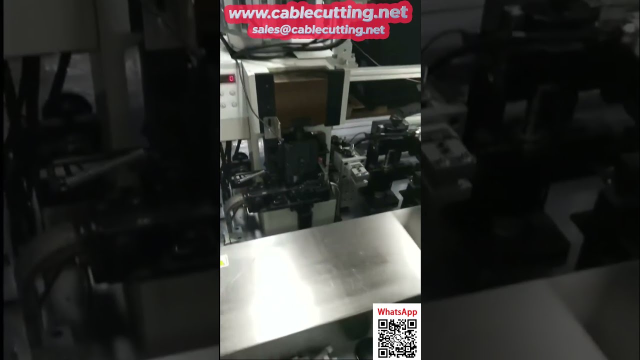 Máquina automática de crimpado doble e inserción de carcasa con detección visualpresión