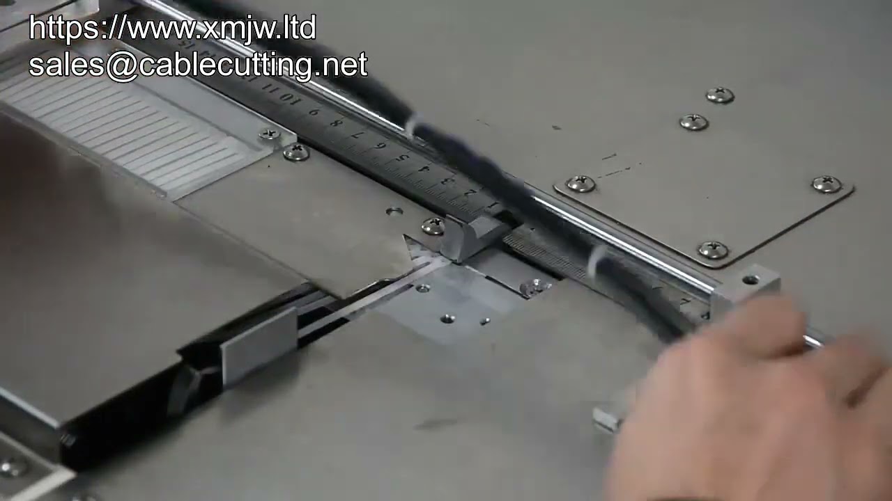 자동 급식 셀프 잠금 나일론 케이블 타이 기계 (80mm~150mm, 36mm 폭)